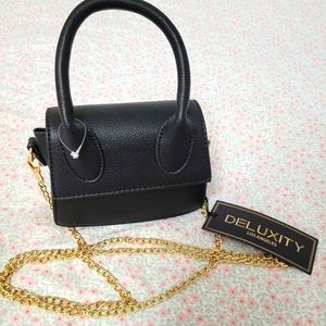 New deluxity mini crossbody chain bag
